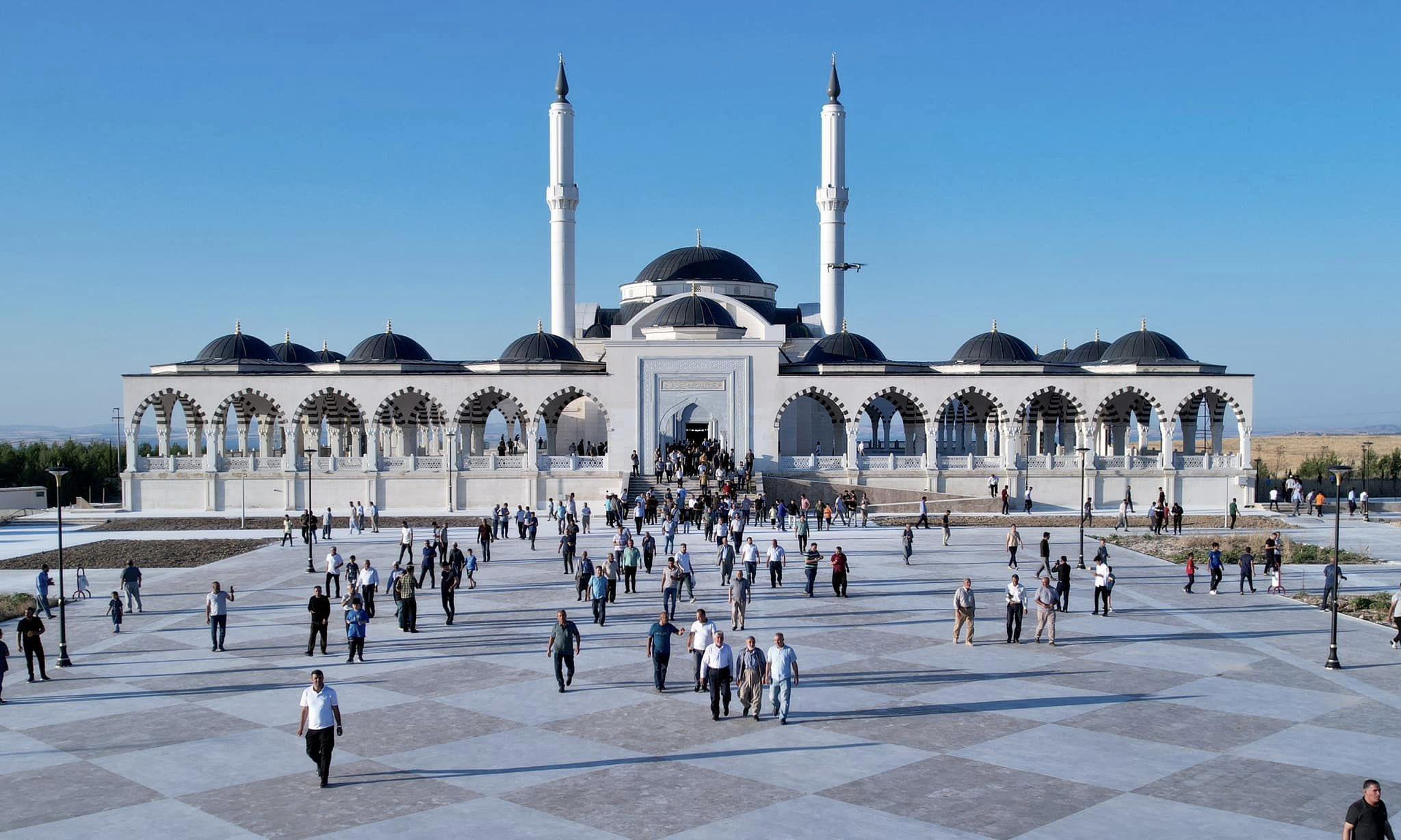 Safvan Bin Muattal Hz. Türbesi